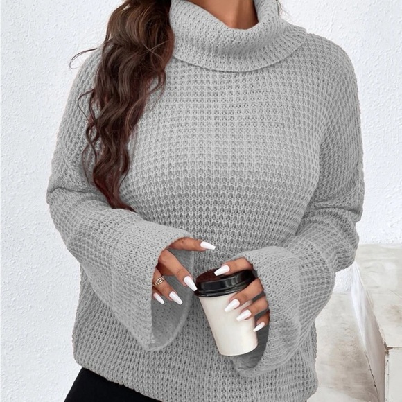 Luxe turtleneck knot sweater top - Picture 12 of 16